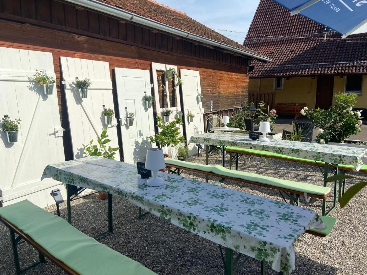 Gasthaus Zur Rose อาเลิน ภายนอก รูปภาพ